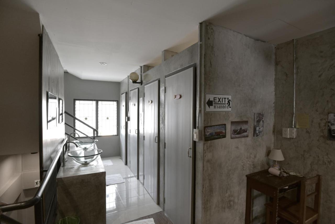 Ok Chic Phuket Hostel Exterior foto